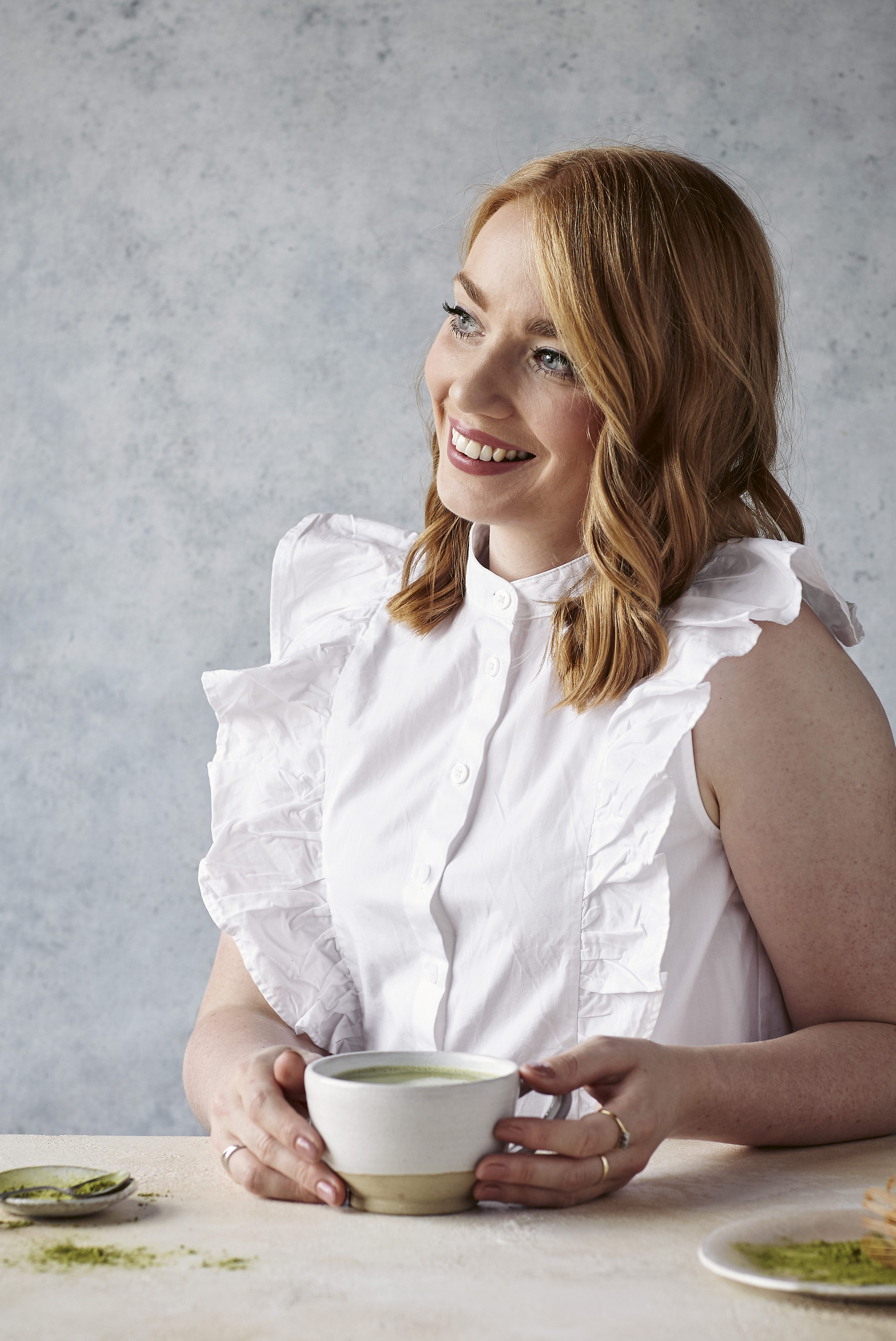 Emily Johnson, arthritis foodie, author, matcha latte, arthritis, beat arthritis naturally, influencer, food blogger, anti-inflammatory recipes, eat well with arthritis, woman, redhead, ginger hair